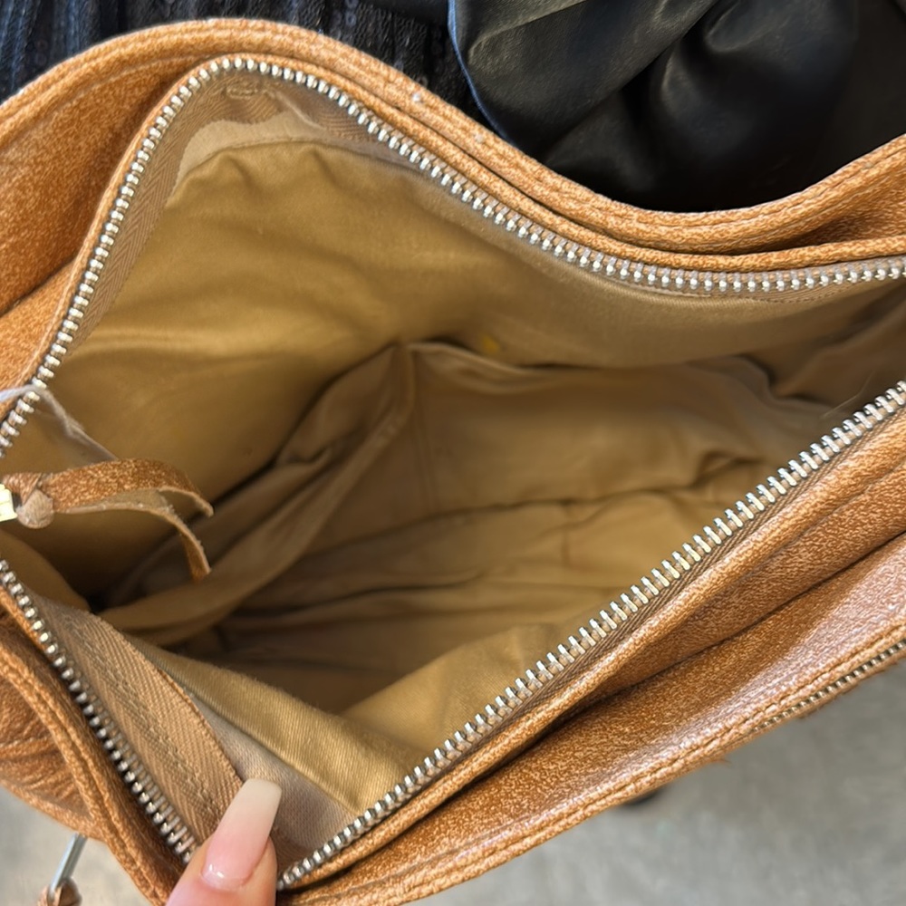 Fall Handbag - Picture 3 of 4